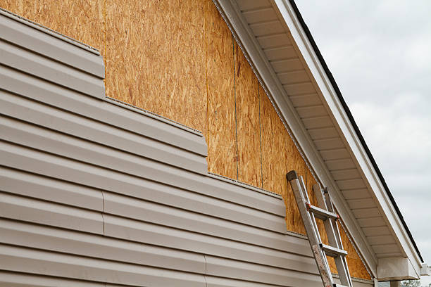 Professional Siding Installation technician working in Fulton, OH